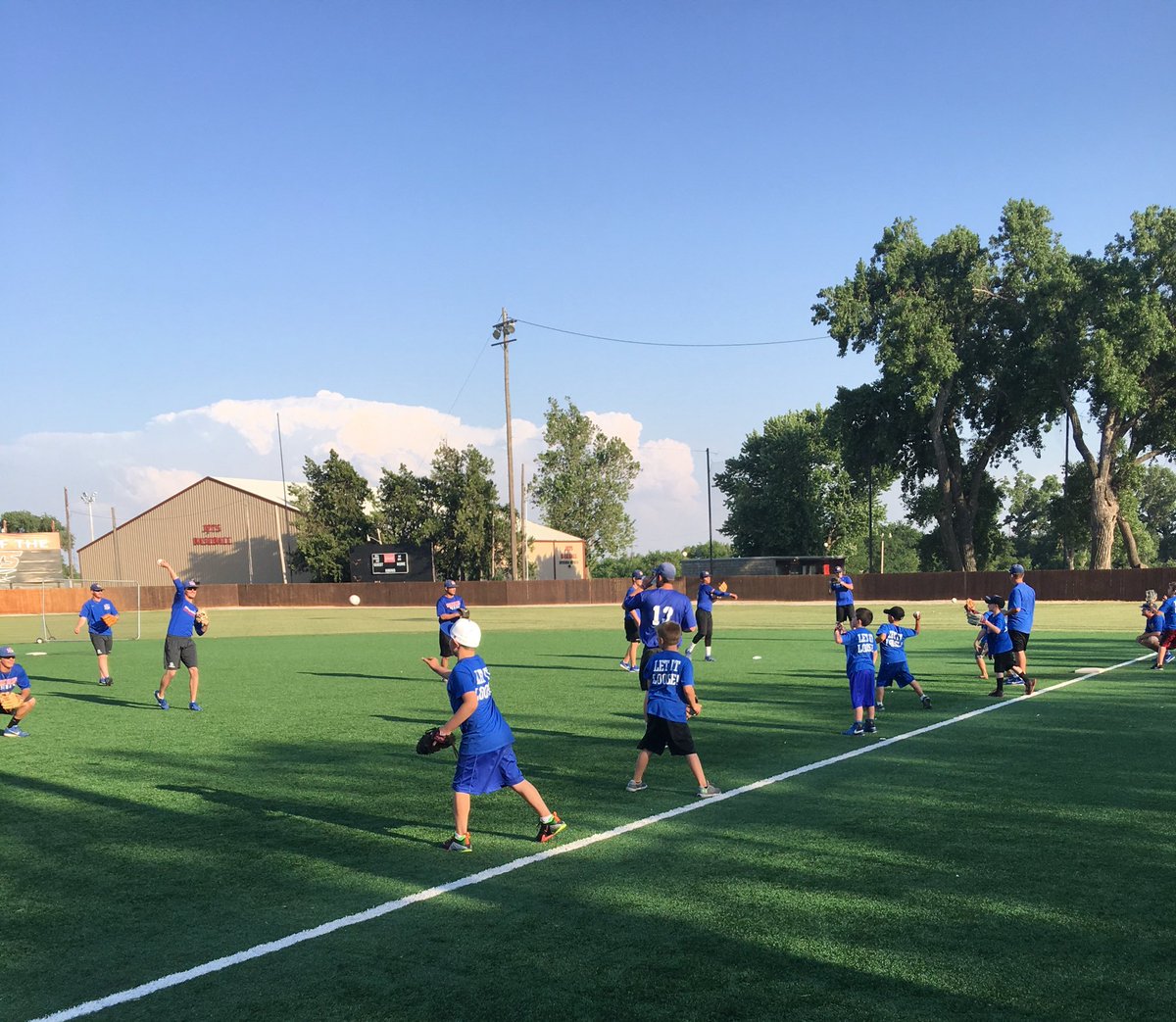 MSC_Baseball's tweet photo. The team playing some catch with our sponsor Little League team the Enid Cowboys after practice today. https://t.co/u49ltYPo6M
