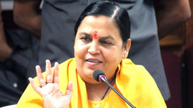 Union Water Resources Minister Uma Bharti has assured co-operation with Bengal over #GangaErosion  bit.ly/2rtuy3l