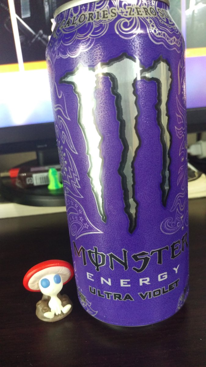 Kinoko_Energy_T's tweet photo. 今日のゲームエナジーはこれ!MonsterEnergy ULTRA VIOLET
ウルトラシリーズはカロリーゼロなのに濃厚な味がしてとても好きです(´・д・`)
#GameEnergy #ゲームエナジー #モンスターエナジー #MonsterEnergy https://t.co/6K094qUud2