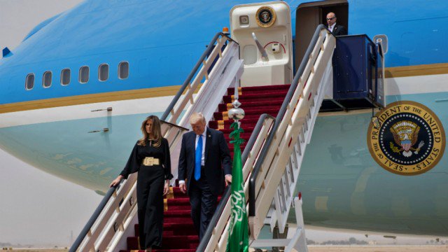 Trump steers clear of the press after returning from "home run" trip abroad hill.cm/v6mJAJ6