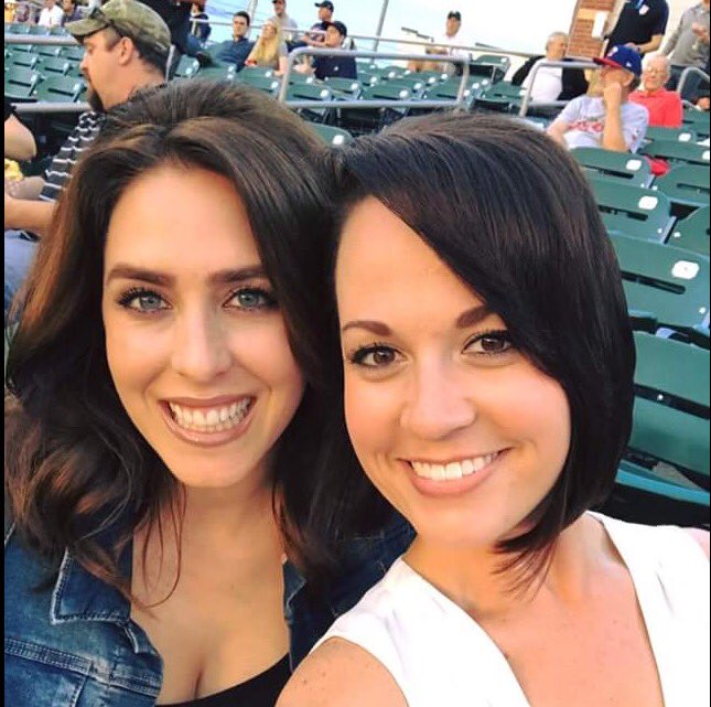 ChivonOnAir's tweet photo. Baseball, all you can eat food, and great company!! Eat-A-Palooza
@WLNSEmilyWahls
#GoNutsGo #LansingLugnuts https://t.co/bYcXdFEK2p