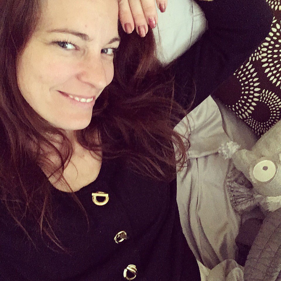 Stoneboard's tweet image. Demand sprints, not marathons from your grind. Schedule in &amp;amp; enforce breather day ✌️
#designer #agencylife