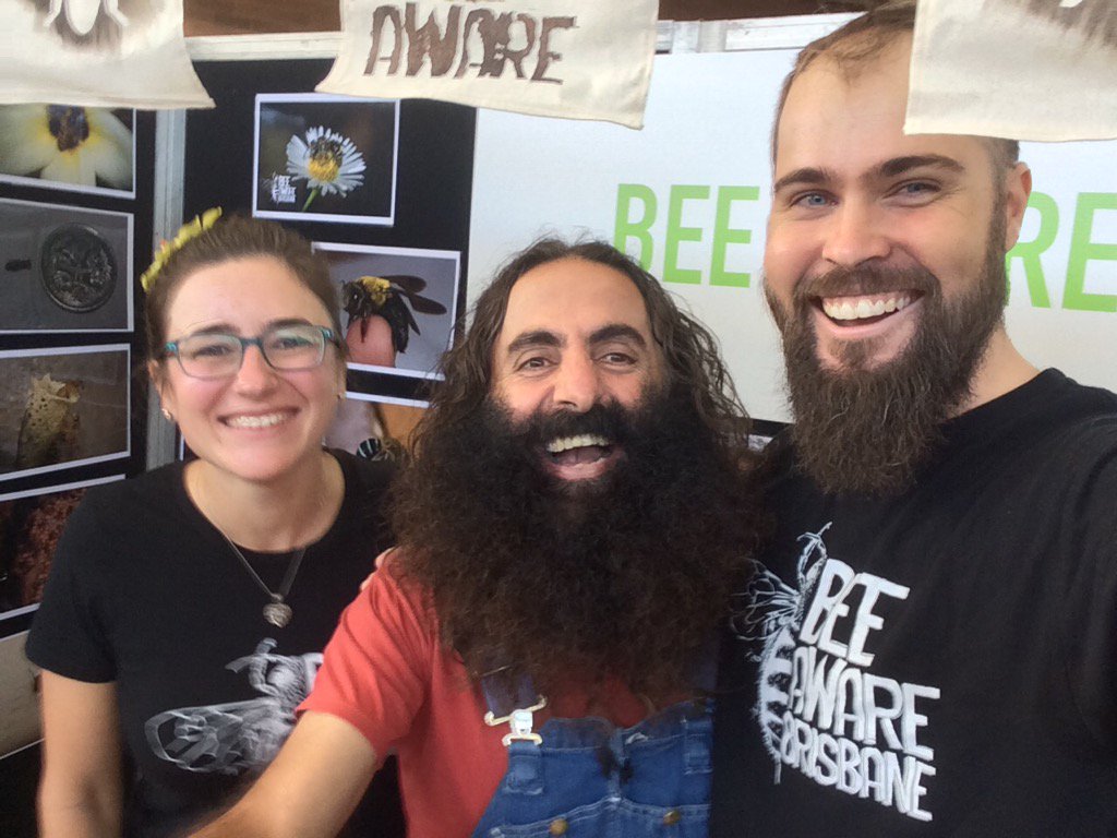BeeAwareAus's tweet photo. Logan Eco Action Festival on today. Costa, what an energetic dude!! Awesome day so far. Come say hi. #LEAF2017 https://t.co/qKVjM4r4Et