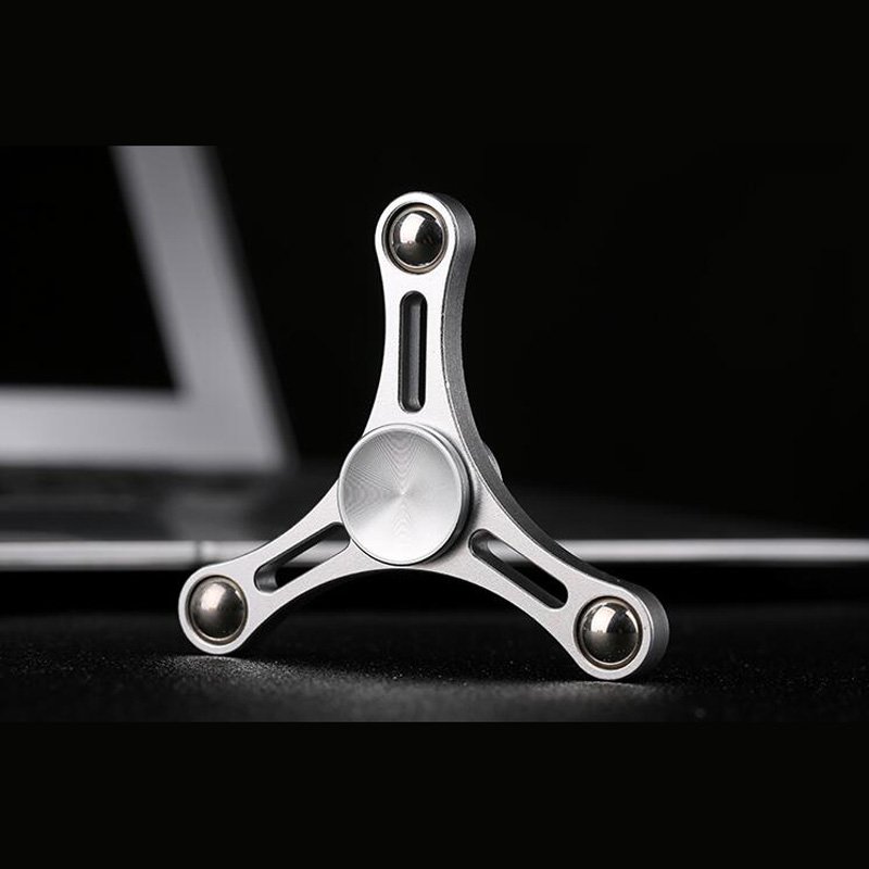 olympicyim1's tweet photo. Today's Recommendation:

Slim Fidget Spinner:USD3.82/pc+free shipping

https://t.co/2jBbVxFe4u https://t.co/B5y2RE1efd