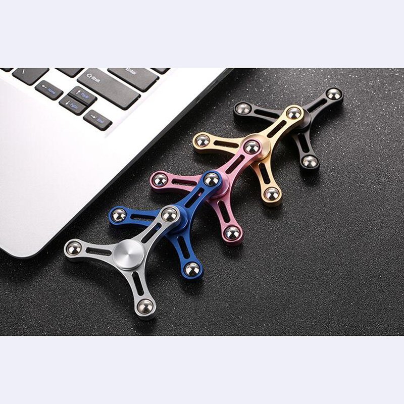olympicyim1's tweet photo. Today's Recommendation:

Slim Fidget Spinner:USD3.82/pc+free shipping

https://t.co/2jBbVxFe4u https://t.co/B5y2RE1efd