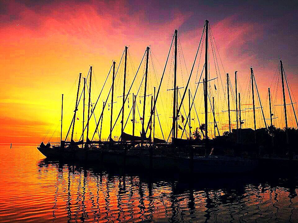 wjsullivan's tweet photo. My boy is at Sea Base in Florida. This was the sunset they saw tonight. https://t.co/4hjefYdhoz