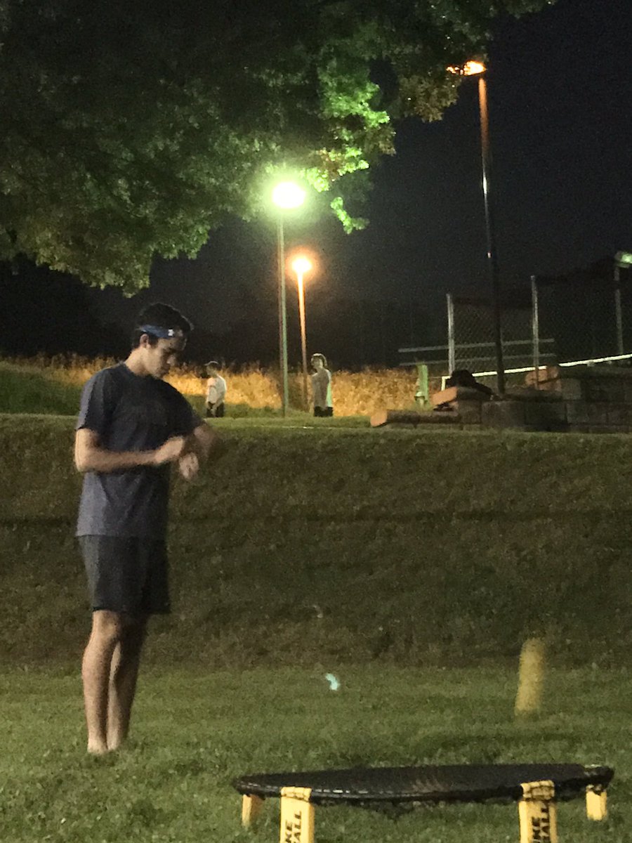 TheSpikeLeague's tweet photo. Puttin in some late night work https://t.co/p8vjFr0tpb