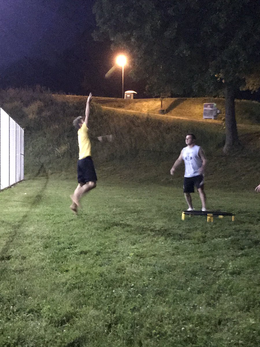 TheSpikeLeague's tweet photo. Puttin in some late night work https://t.co/p8vjFr0tpb