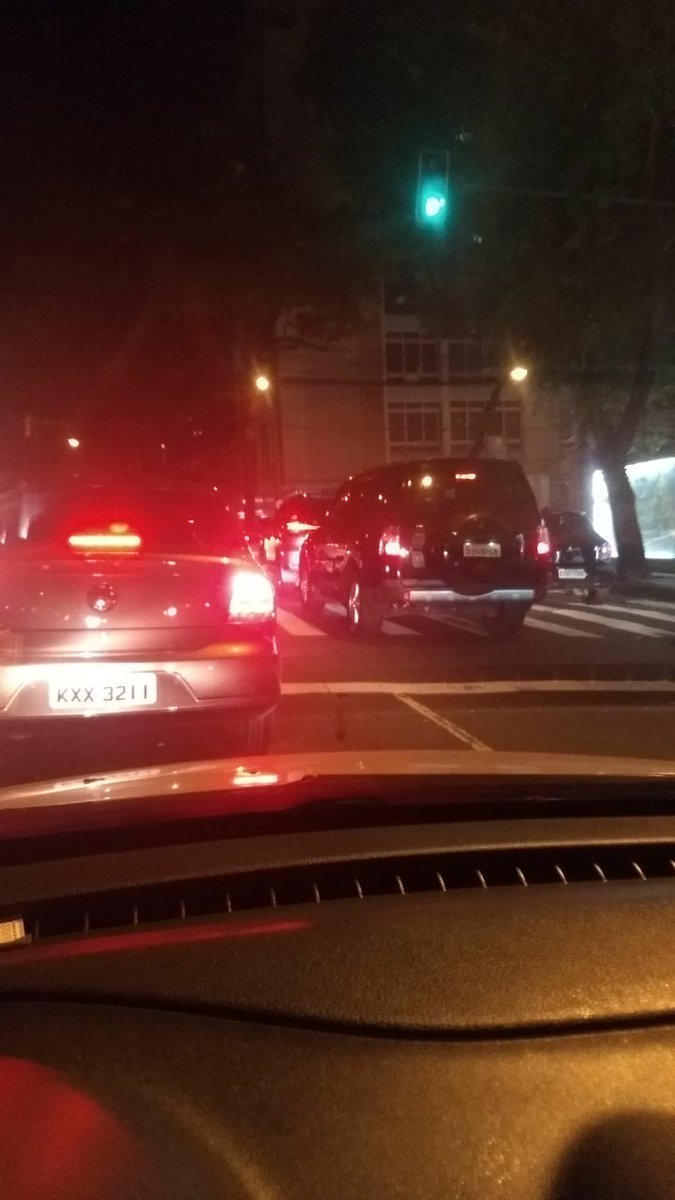 bielwaack's tweet photo. @LeiSecaRJ algum bols no Humaitá?
Trânsito complicado sentido Jd Botânico https://t.co/ncvqcWWLbC