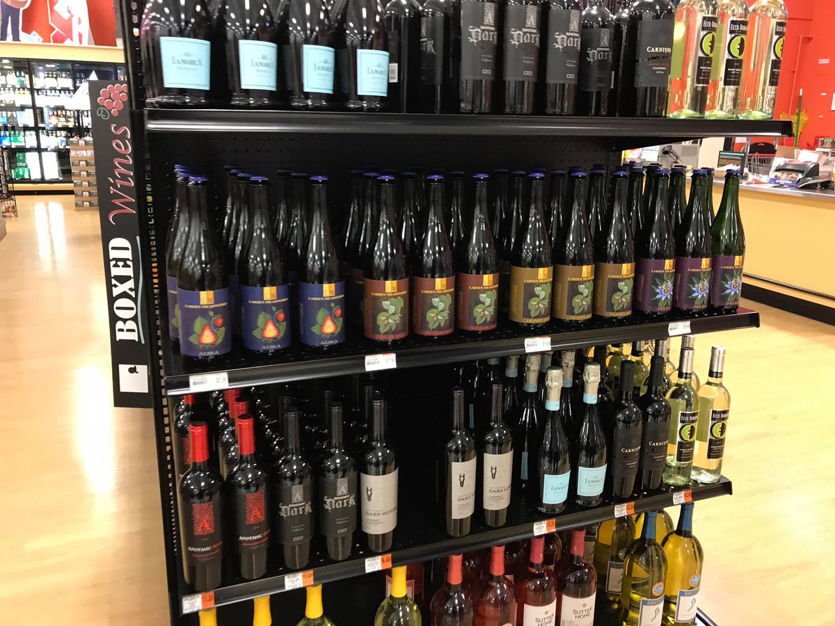 LarsenMeadworks's tweet photo. Stop by Weis on Simpson Ferry Rd to grab mead for Memorial Day!
#mead #Weis #MemorialWeekend https://t.co/biji6wSLNy