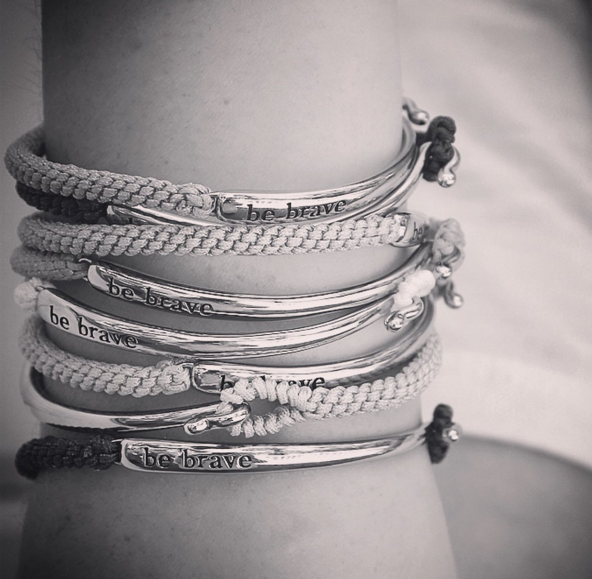 REALMdotorg's tweet photo. We're giving away @Bravelets bracelets to show support and solidarity for anyone struggling with mental illness. Follow &amp; RT to be entered! https://t.co/3NmoVOx7ls