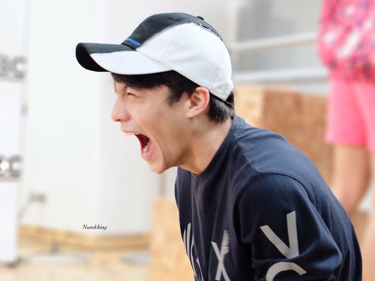 yesterdayou___'s tweet photo. ขำสะใจไปมั้ยอะ 55555555555555555555555555555 #mbofanmeet #mboofficial @PpeemPals @peeempmp @mbotweet https://t.co/CwqbDB30Yi