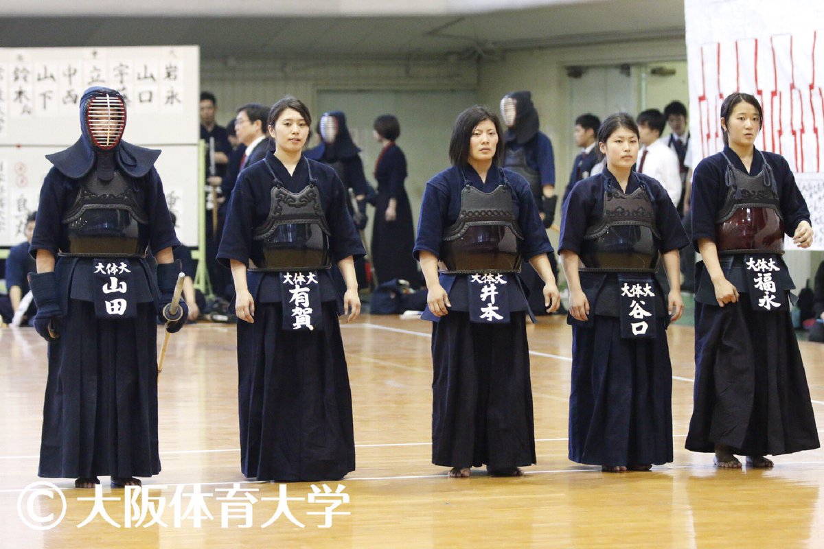 大体大 スポーツ Sur Twitter 剣道部 女子 惜しくも3回戦敗退 第32回西日本女子学生剣道大会 3回戦 Vs大教大 代表戦 山田あい選手 体育3 次は男子です ご声援よろしくお願い致します Ouhs 大体大 大阪体育大学 剣道 大体大 スポーツ Sur Twitter 剣道部 女子 惜しくも3回戦敗退 第32回西日本女子学生剣道大会 3回戦 Vs大教大 代表戦 山田あい選手 体育3 次は男子です ご声援よろしくお願い致します Ouhs 大体大 大阪体育大学 剣道