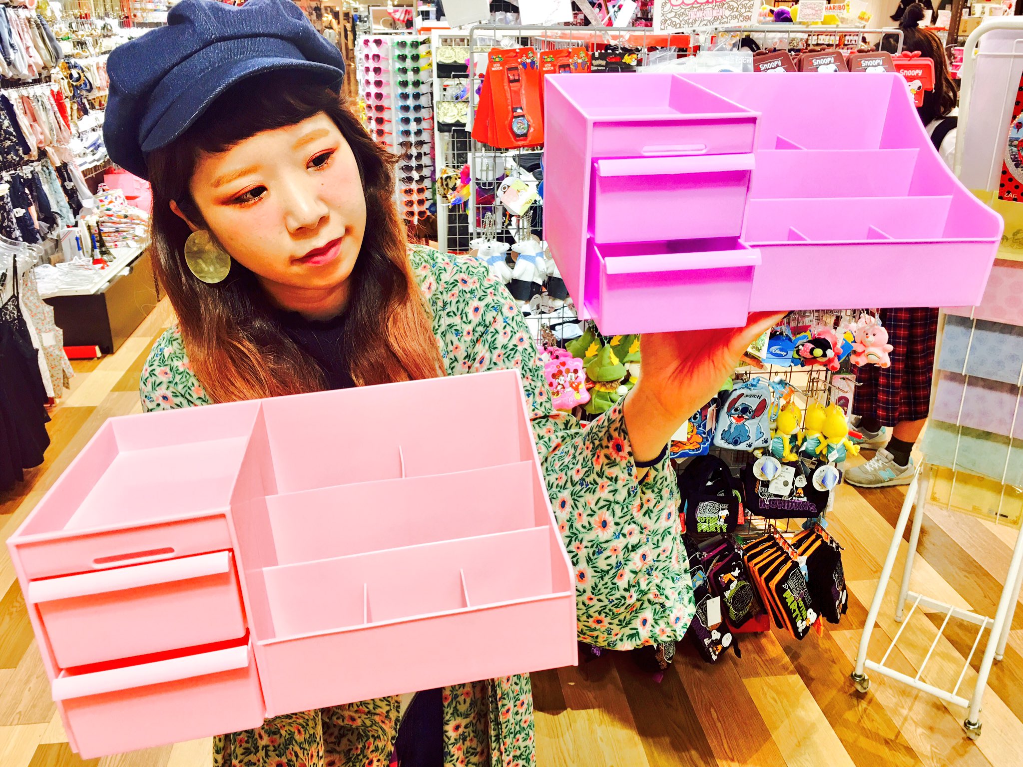サンキューマート小倉アイム店 on Twitter &quot;NEW🎀 収納インテリアBOX💓😳🎀 引き出し2段・仕切りもたくさんで 小物をたくさん