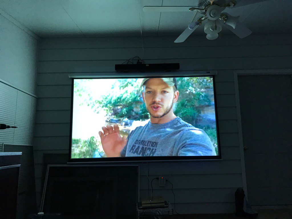 Diesel494's tweet photo. just quickly set up my theatre room. 100 inch @DemolitionRanch #donttellmywife https://t.co/B3zblSfqlg