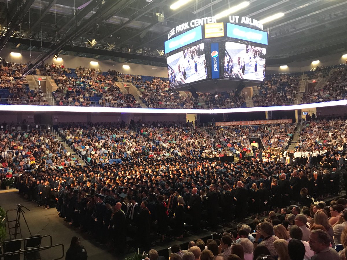 KellerISD's tweet photo. And last but not least, congratulations to the @KHSIndianNation 2017 graduates! 🎓 #KISDGrad17 https://t.co/Q0uCzkJVge
