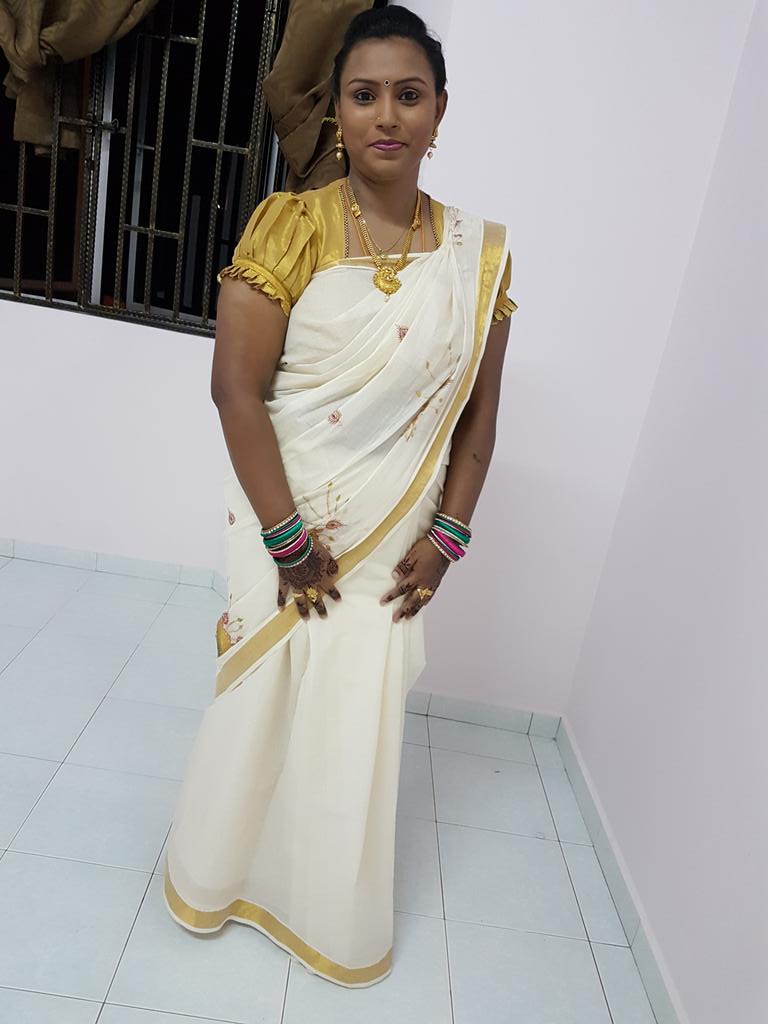 LAMYA1706's tweet photo. #malayaleeponnu#lamya#
#simpleand beautiful# https://t.co/DvFMh4soIP