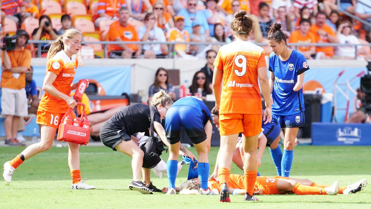 Michaelcx's tweet image. Special thanks to "Megan Trainer" 1st Responders, Dash, &amp;amp; Reign players who acted FAST to offer treatment. #DashOn #NWSL #DashTFOn
