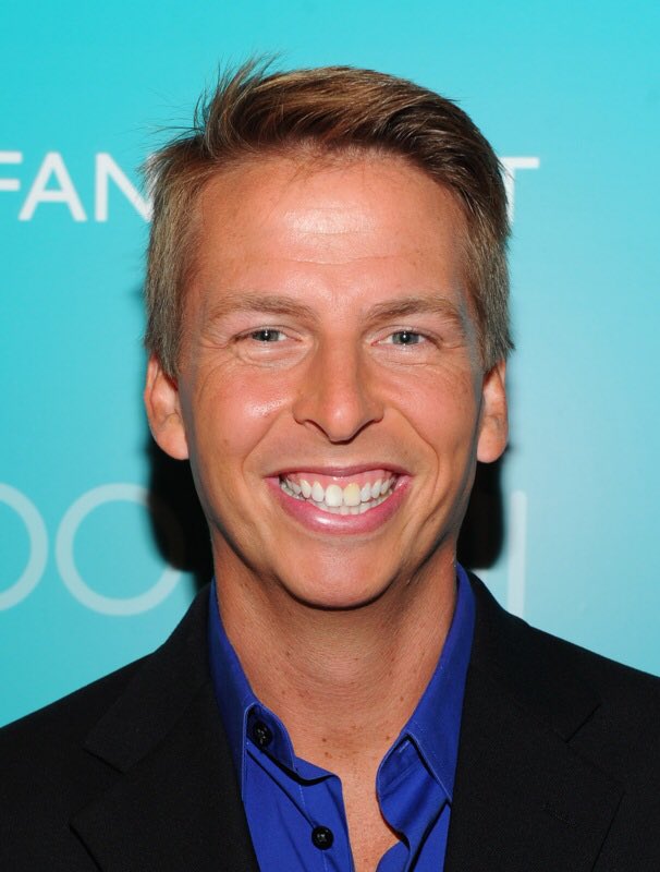 Happy birthday to Wander himself, Jack McBrayer! 