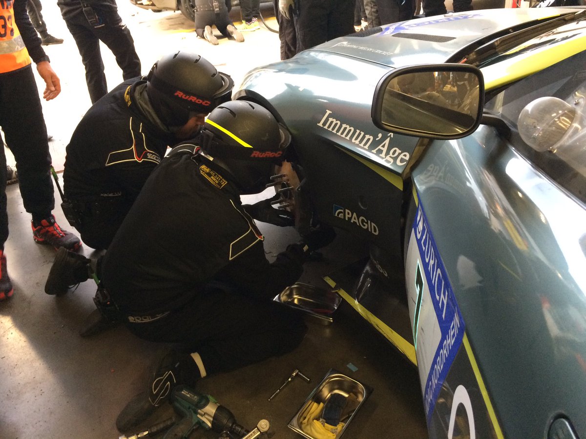 AMR_Official's tweet photo. @NickiThiim just pitted #teamAMR Vantage GT8 from the SP8 class lead for a routine front brake change mid-double stint. #sunsup #keepflat https://t.co/kmhW7QscUW