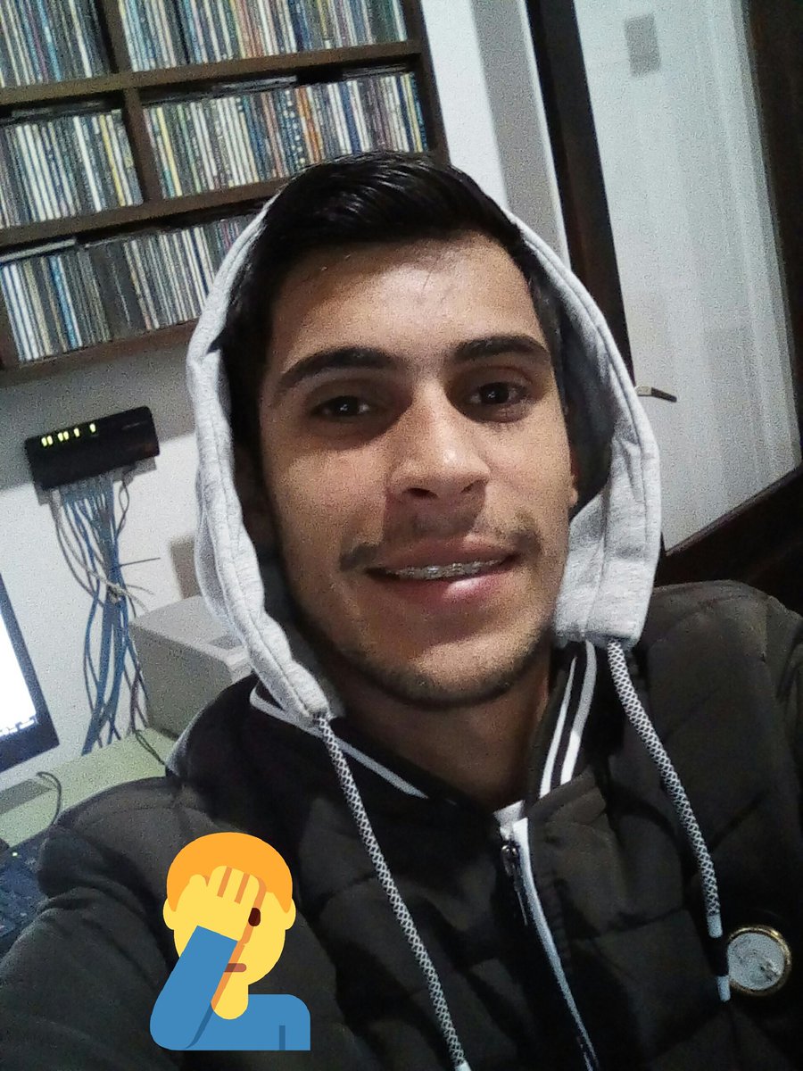 CaioCogoy5's tweet photo. Friaca boa.. Haha https://t.co/Xjd1KVtAZ6