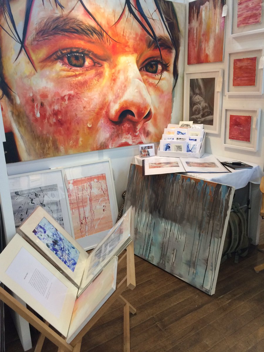 If you're in or near St Ives pop into The Guildhall to see some fabulous art <a href="/CornwallArtFair/">Cornwall Art Fair</a> #art #exhibition #free