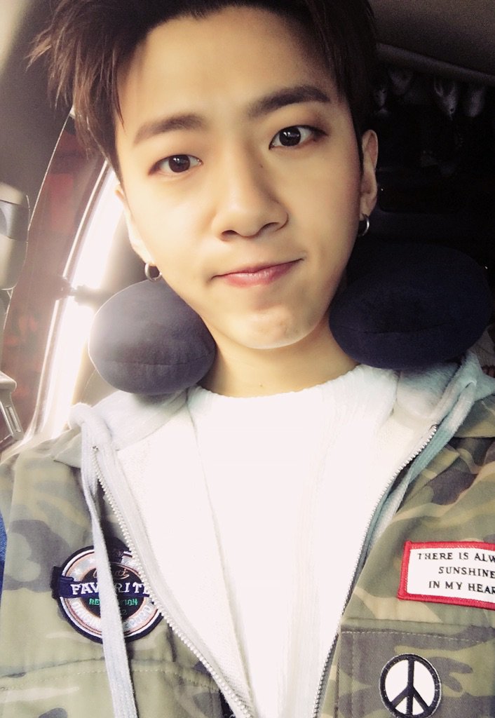 GeovanaGnomos's tweet photo. #BBANGDAY
#5yearswithBap https://t.co/MsyhXtRoIq