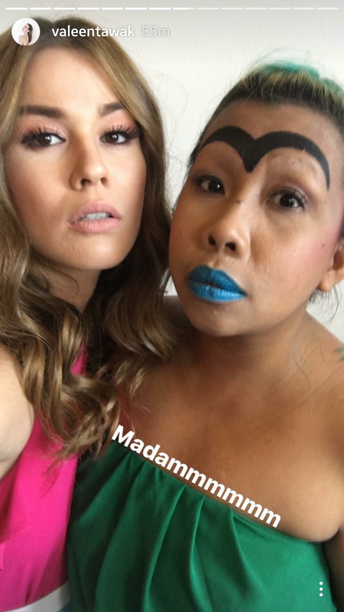 ValeeNation_Mal's tweet photo. #SPSAmazingSunday Pak na Pak @Valeentawak and Madam Kilay Awrahan.. πππ @SundayPinasaya https://t.co/bhnMORJzqX