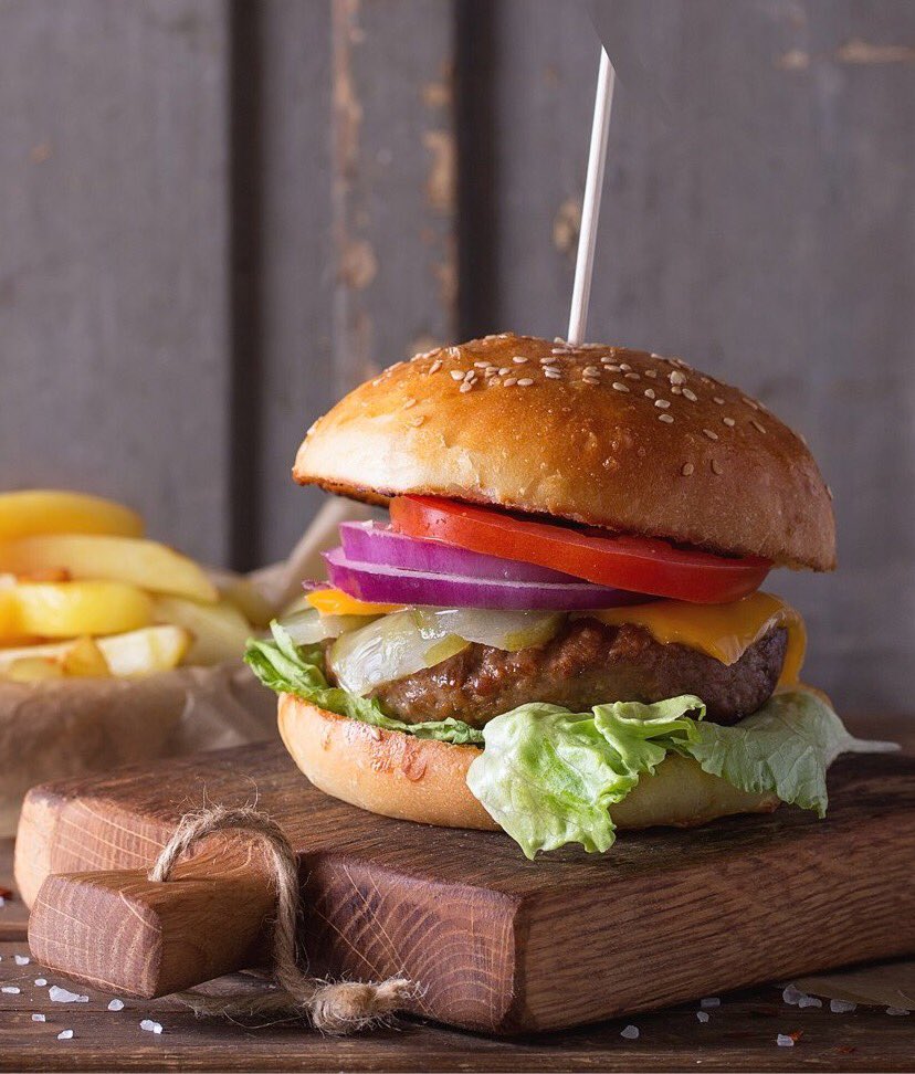 karinabaldry3's tweet photo. Believe it or not, today is International #burgerday my ultimate #comfortfood #foodiechats #Foodies https://t.co/HPh3PmiGmX