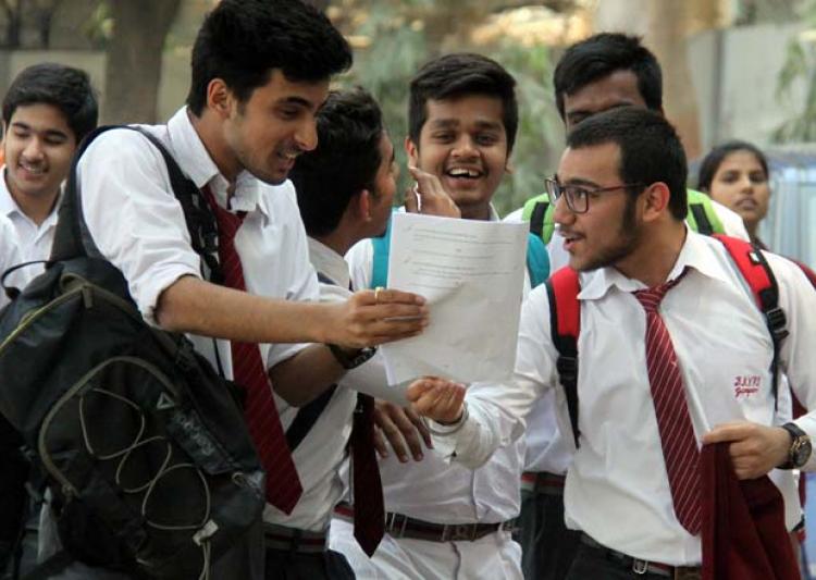SirJadeja's tweet photo. Dear Students

All The Best For #CBSEResults2017. Even If You Don't Perform Well, Don't Lose Hope. This Is Just A Beginning, Not The End.😊🙏🏾 https://t.co/eZHJYQQ9nY