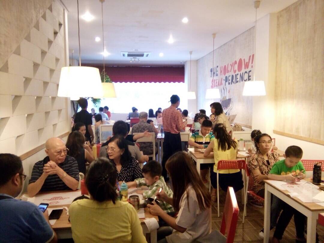 steakholycow's tweet photo. Selamat siang dr #CAMPPIK ππΌ. Di sini juga ada paket hemat #HokubeeCombo juga lho https://t.co/jMQFQK6zgH