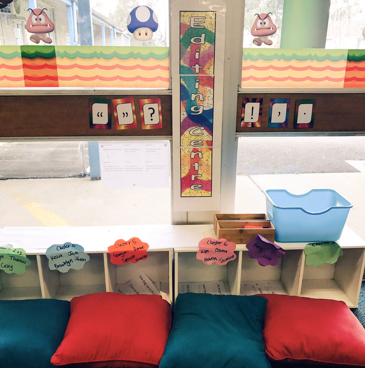 PaulinaAlone's tweet photo. Our editing station - based on clusters #differentiatedteachingandlearning @Mclarke7Megan https://t.co/v1AHJtyzPK