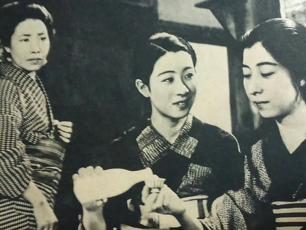 しいたけ 左は昭和6 1931 年 小津安二郎監督の 東京の合唱 に出演した八雲恵美子 中央 ちなみに左の子役 の女の子は当時7歳の高峰秀子です 右は昭和9 1934 年 同じく小津監督の 浮草物語 右端が八雲恵美子 この作品は戦後の昭和34 1959 年に 浮草
