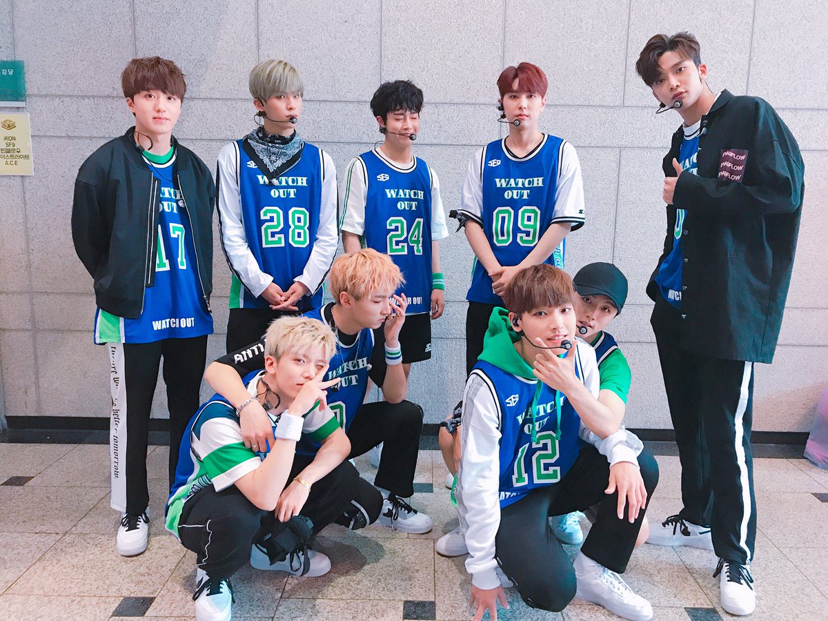 sf9_th's tweet photo. [TRANS] 170528 SF9_FANCLUB อัพทวิต : ไม่ต้องการคำพูดใดๆ! ผู้ชาย9คนที่ใช้รูปเพียงรูปเดียวเพื่ออธิบายทุกๆอย่าง!! คย้าา👍
SF9 💜💜💜💜💜💜💜💜 FANTASY https://t.co/9ZtUHE3UIB