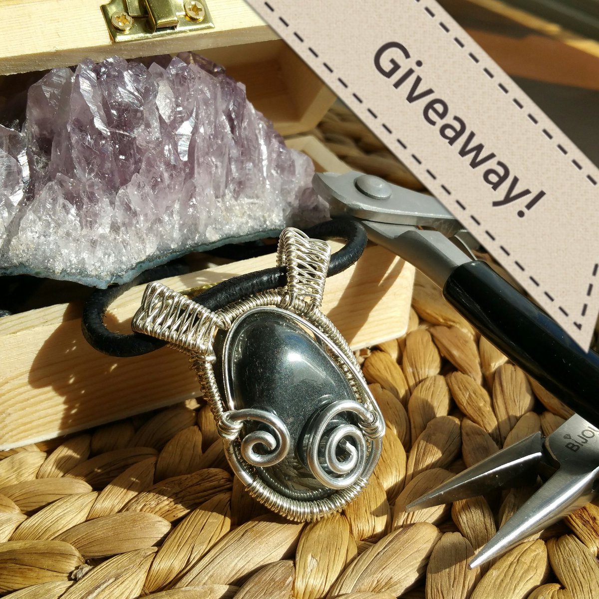 nataly_daluz's tweet photo. #WINNER of this week. #giveaway 🤗 #congratulations #BigWeekend #natalyluzcompetition https://t.co/ADVlh2hTZW https://t.co/yCM5Aai13r