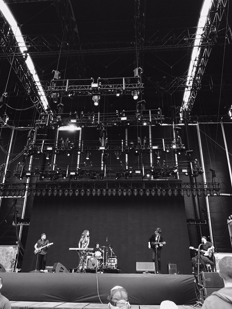 this weekend was incredible. I'm so thankful for everyone in my life. ♥️