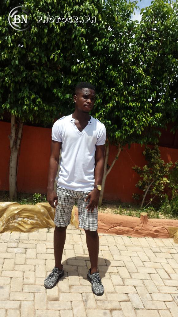 phobih's tweet photo. Crushn a friend burfday https://t.co/AtZZ5VSgxC