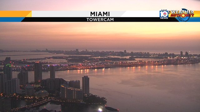 Good morning #SouthFlorida! Beautiful sunrise over Miami & all across our area. Get ready for another hot day! https://t.co/6By4NionrW