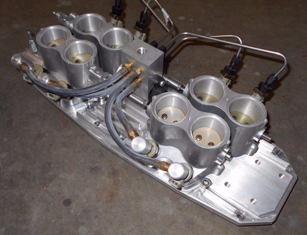 SV8Motorcycles's tweet photo. Our Bad Ass Propriety Hot - Rod injection system https://t.co/8B8gbuDZV5
