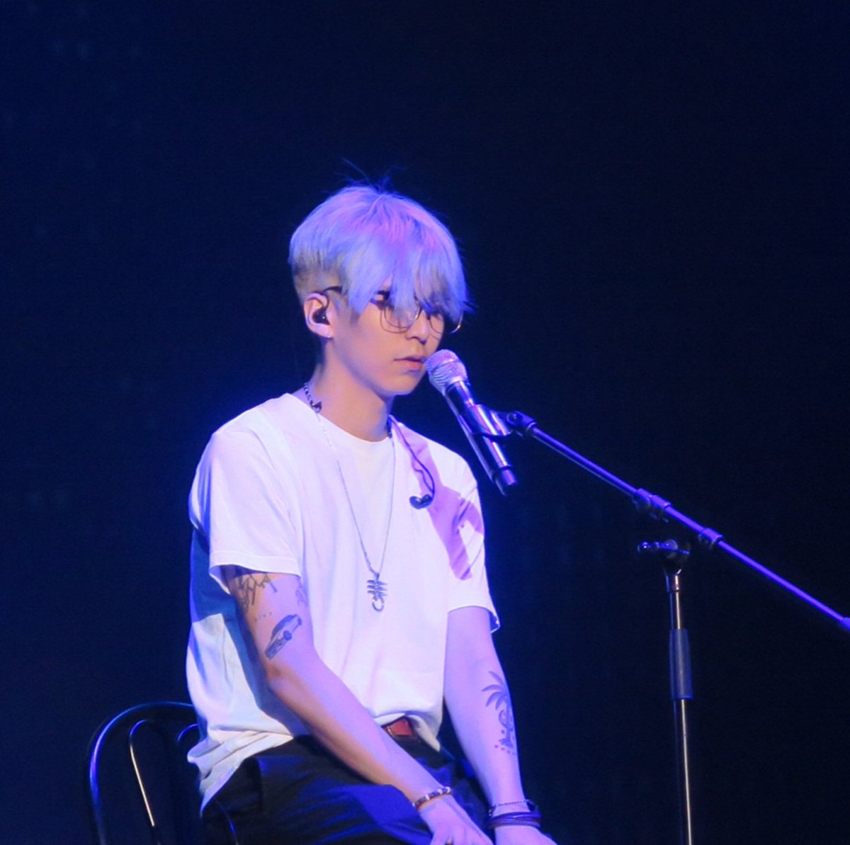 colde0channel's tweet photo. [photos] 170528 seoul jazz festival

colde wearing glasses 🤓😍 https://t.co/jP19EZYyQ8