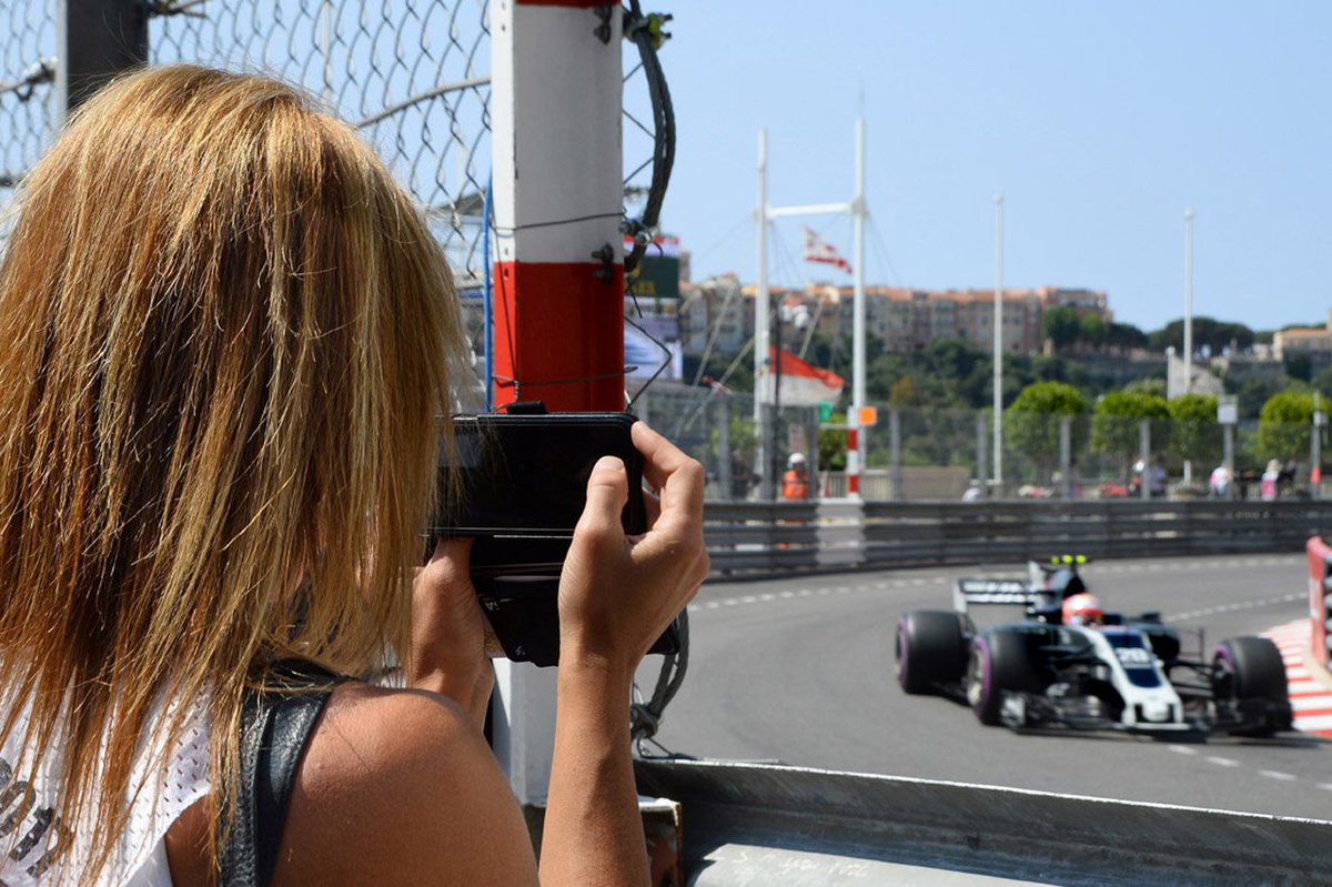 fittipaldi46's tweet photo. #MORETHANAPHOTO, #MonacoGP https://t.co/S3meDDBmXw