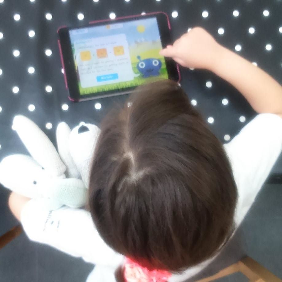 TheBeesleyBuzz's tweet photo. Miss t now at the age to enjoy @keystagefun #squeebles app games. These are just so awesome - spot on in terms of โฆ https://t.co/kv0RGAbMNg https://t.co/l4PAdthVRo