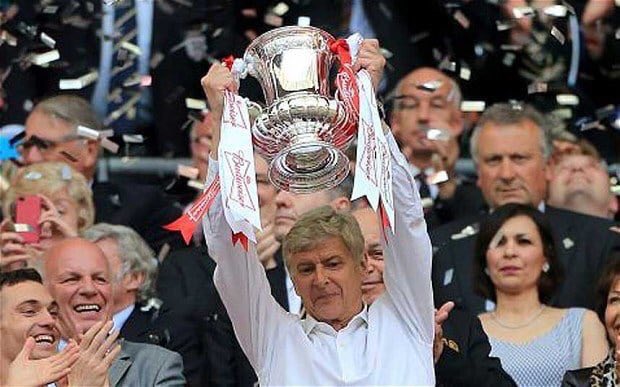 EPLBible's tweet photo. ✅ Man Utd - Europa League 🏆
✅ Chelsea - Premier League 🏆
✅ Arsenal - FA Cup 🏆

✅ Liverpool - finished above United 🙄 https://t.co/DRdk7oJpYK