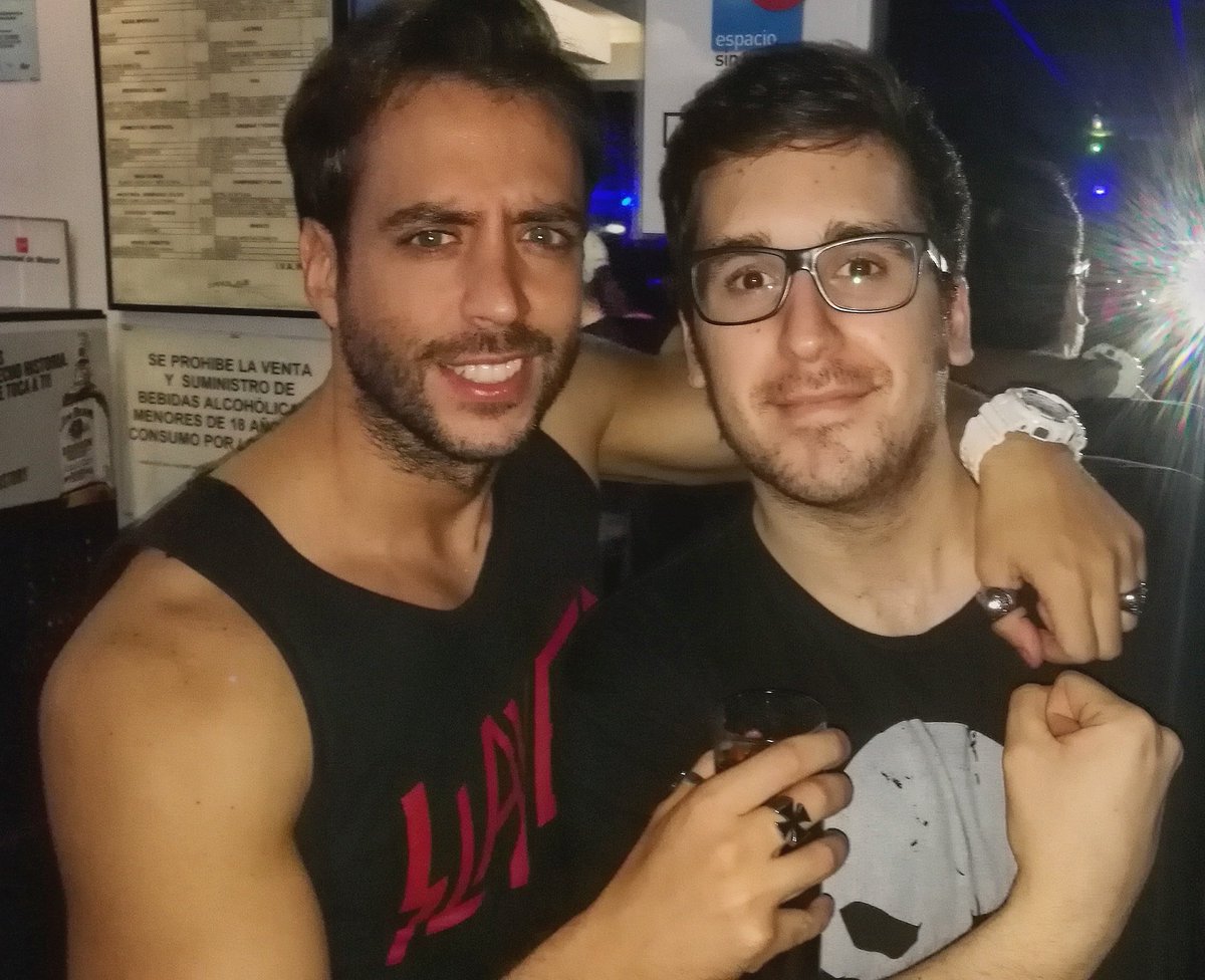 JordiWild's tweet photo. Grabando Wild 14 con el Mahe. Va a ser buena, pero no tanto como la 13. https://t.co/e6hcKHYl2o