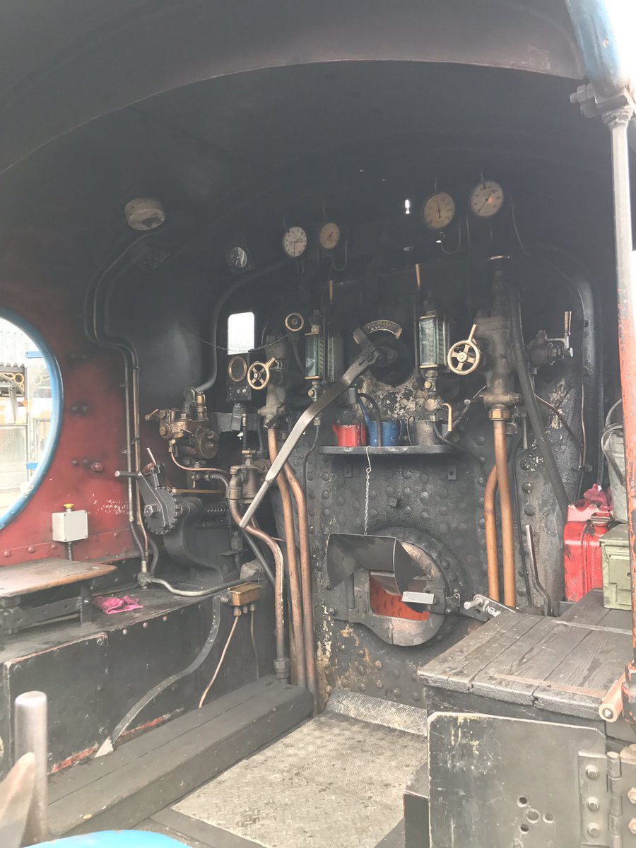 paulallenpr's tweet photo. Had a sneak look into the engine of the steam train #HowthSteamTrain @howthismagic @IrishRail think the lads are having duck for tea! https://t.co/how4Ur6Rnc