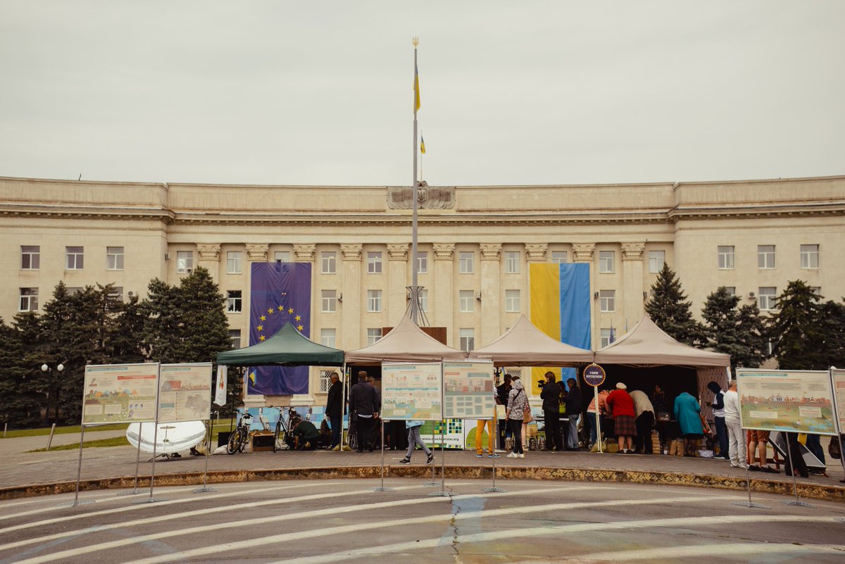 ClimateUA's tweet photo. По 6 містах України їздить #інфотур #Енергонезалежність наша спільна справа
https://t.co/lfHZCx0Pi0
Вже були в #Херсон #Миколаїв #Одеса https://t.co/2aYY2mFVOu