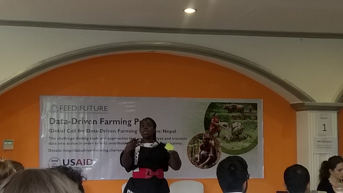 junu_omy's tweet photo. Now we are at the end of the co creation workshop. Constance providing final details about the upcoming assignments to finalist #DDFarming https://t.co/NmhjKkbDIV