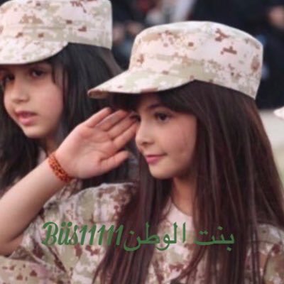 biis11111's tweet photo. نستودعكم الله إلى مابعد رمضان المبارك 🌙💚 ✋🏻#جنودنا_البواسل لكم في القلب الف دعاء https://t.co/pTCSWLf2Yc
