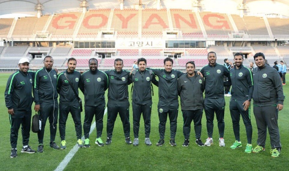 MohamadAmeen_7's tweet photo. اُسلوب لعب ومنهجيه وهوية واضحة للأخضر الشاب الف مبروك التأهل لدور 16
شكراً للجهاز الفني والاداري 
#كأس_العالم_للشباب
#مع_الأخضر_الشاب_بكوريا https://t.co/yoTOZ7y5i9