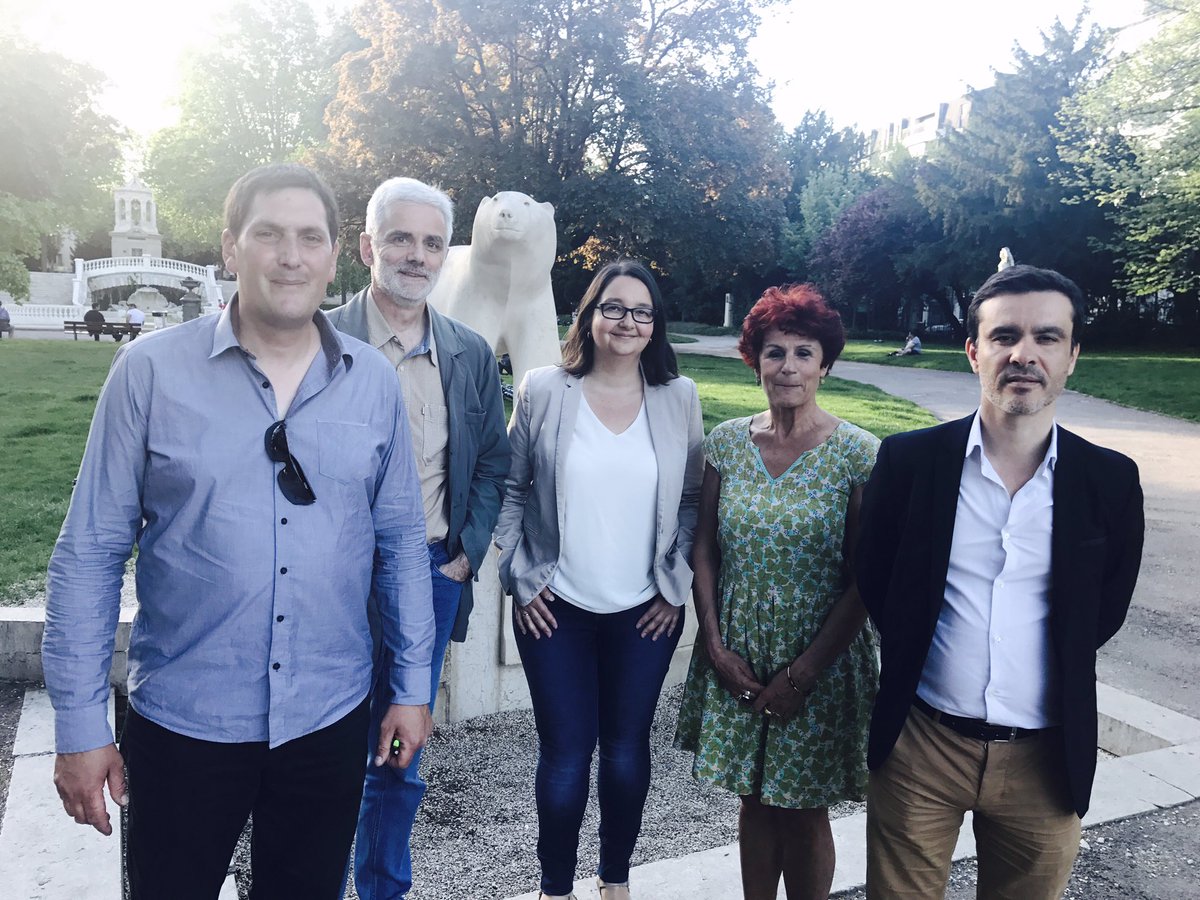 CatHervieu's tweet photo. @yjadot soutenir @N_Hulot des députés #EELV #alimentation #ENR #biodiversite @franceinter @OlivierMuller21 @cabernhard @CatHervieu2102 https://t.co/DwyJjvRRep